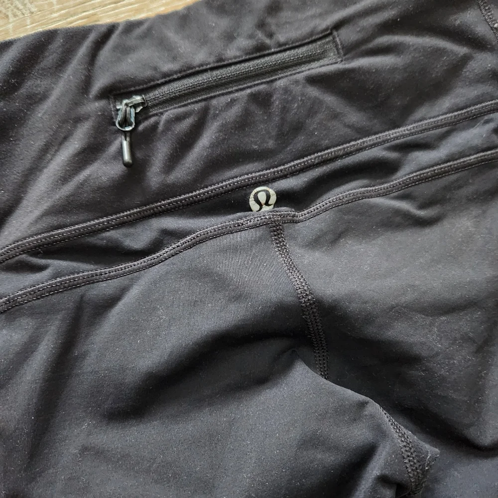 Lululemon pants - Picture 5 of 6